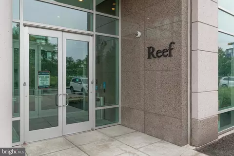 901 N Penn St #F1805, Philadelphia, PA 19123