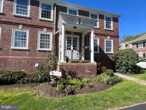 115 E Roumfort Rd #19, Philadelphia, PA 19119