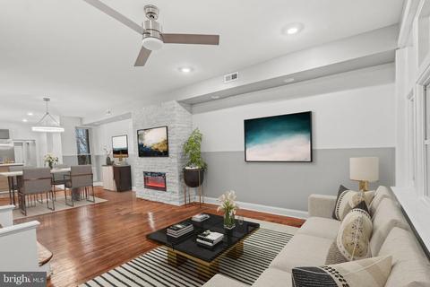 4605 N Camac St, Philadelphia, PA 19140