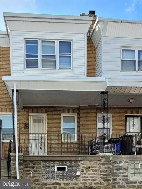 4760 Oakmont St, Philadelphia, PA 19136