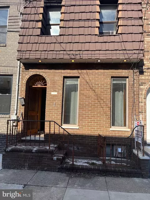1255 Pierce St, Philadelphia, PA 19148