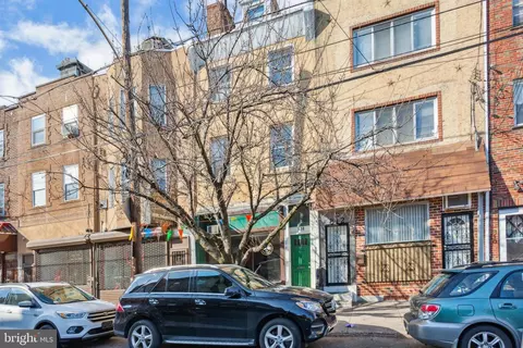 814 S 9th St, Philadelphia, PA 19147