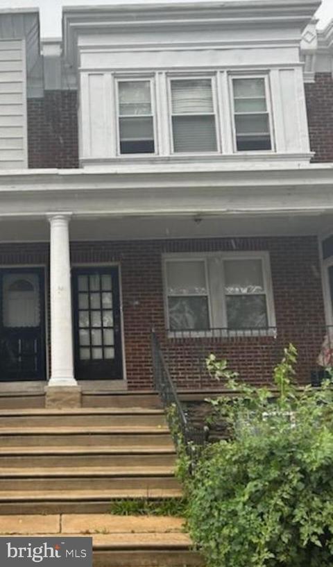 256 W Champlost St, Philadelphia, PA 19120