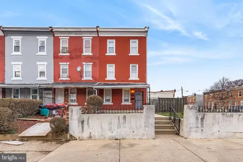 1527 W Bristol St, Philadelphia, PA 19140