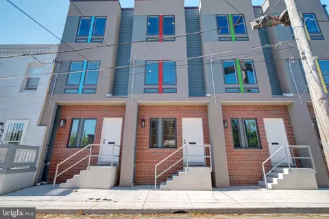 3022 N American St, Philadelphia, PA 19133