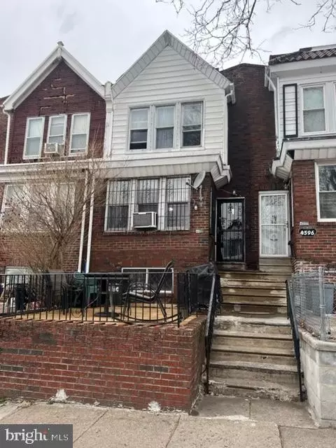 4594 G St, Philadelphia, PA 19120