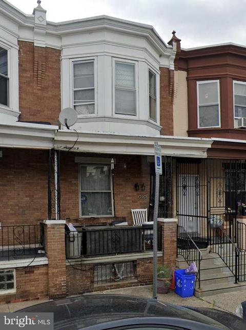 721 W Lycoming St, Philadelphia, PA 19140