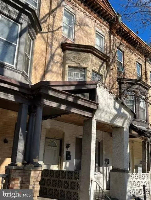 4213 W Girard Ave, Philadelphia, PA 19104