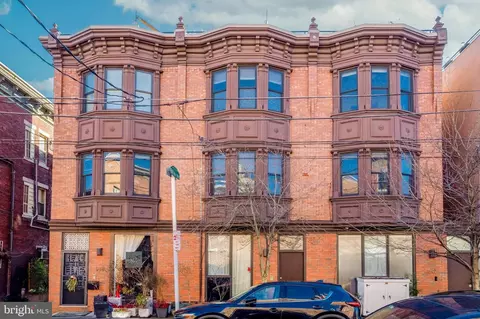540 Bainbridge St, Philadelphia, PA 19147