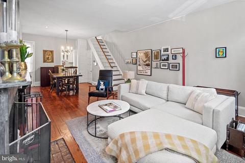 322 S Camac St, Philadelphia, PA 19107
