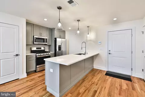 1148 N 2nd St #2G, Philadelphia, PA 19123
