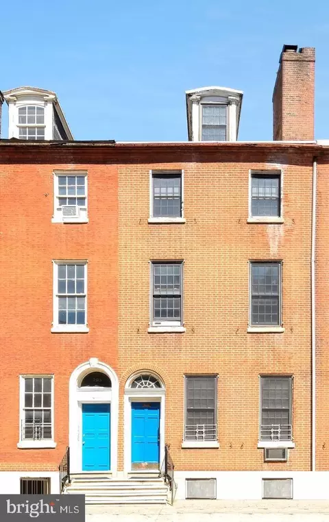 1223 Spruce St, Philadelphia, PA 19107