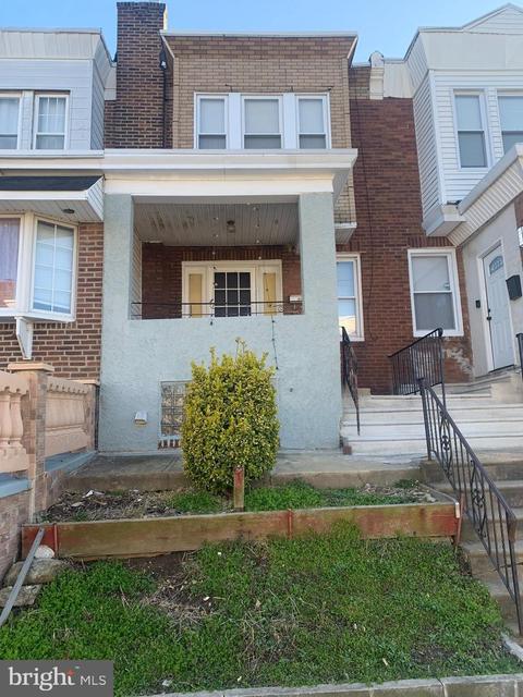836 Anchor St, Philadelphia, PA 19124