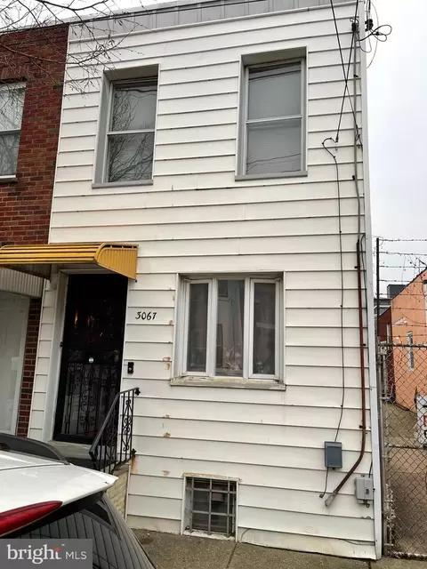 3067 Salmon St, Philadelphia, PA 19134