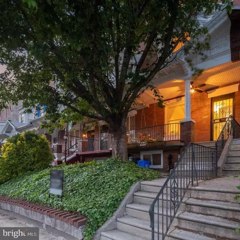 5317 Catharine St, Philadelphia, PA 19143