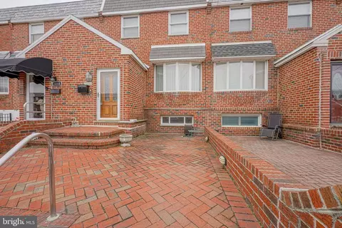 3216 S 17th St, Philadelphia, PA 19145