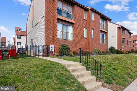 9580 State Rd #36B, Philadelphia, PA 19114