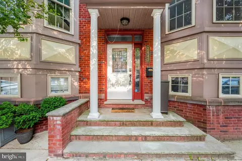 2447 S Garnet St, Philadelphia, PA 19145