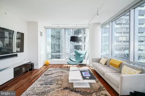 1414 S Penn Sq #18F, Philadelphia, PA 19102
