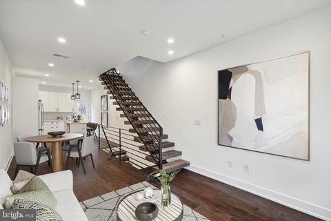 2113 N 5th St, Philadelphia, PA 19122