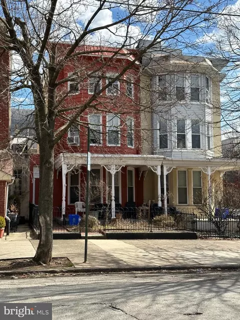 903 Corinthian Ave, Philadelphia, PA 19130
