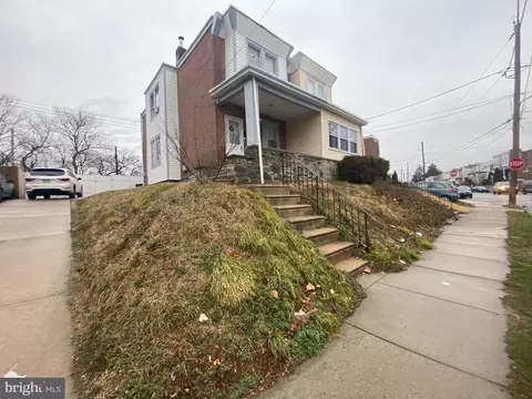 7350 Rockwell, Philadelphia, PA 19111