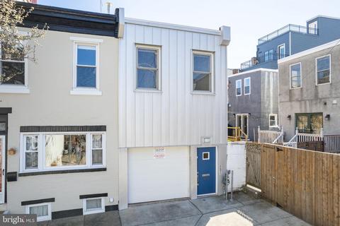 801 N Bambrey St, Philadelphia, PA 19130