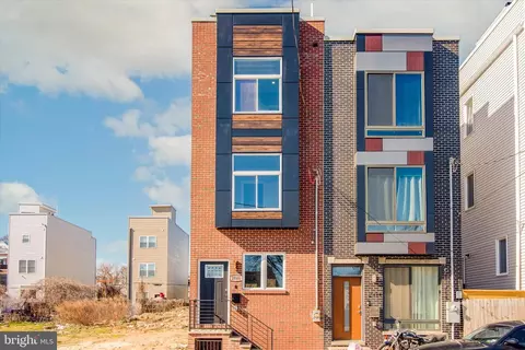 2046 E Auburn St, Philadelphia, PA 19134