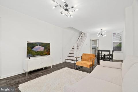 3058 Weikel St, Philadelphia, PA 19134