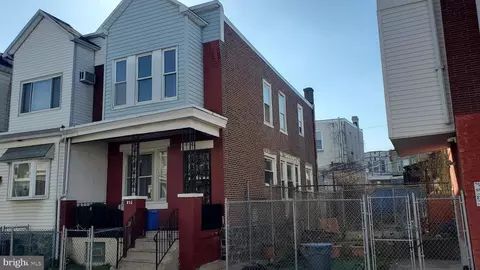 810 S Alden St, Philadelphia, PA 19143