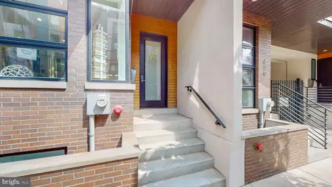 611 N 3rd St, Philadelphia, PA 19123