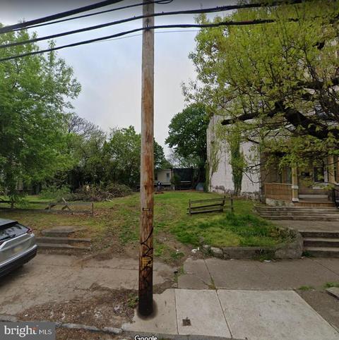 3325 N 17th St, Philadelphia, PA 19140