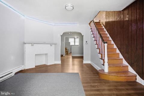 914 Bridge St, Philadelphia, PA 19124