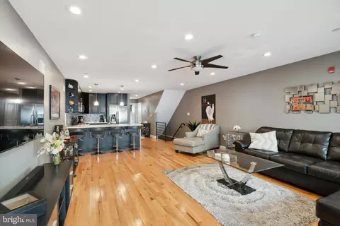 1231 N 2nd St #A, Philadelphia, PA 19122