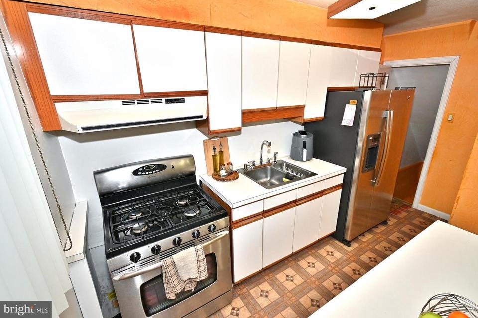  2727 Stevens St, Philadelphia, PA 19149 photo 7