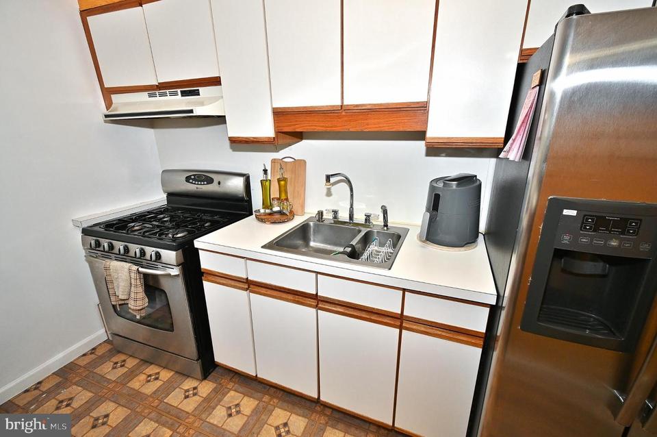  2727 Stevens St, Philadelphia, PA 19149 photo 8