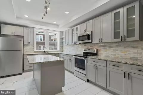 1512 W Grange Ave, Philadelphia, PA 19141