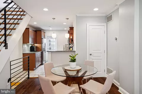 2134 Sigel St, Philadelphia, PA 19145