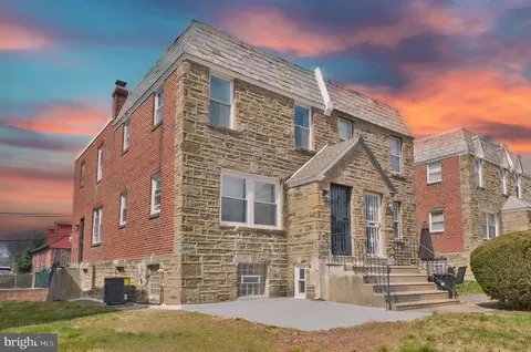 1013 E Slocum St, Philadelphia, PA 19150