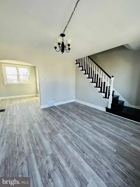4664 Reach St, Philadelphia, PA 19120