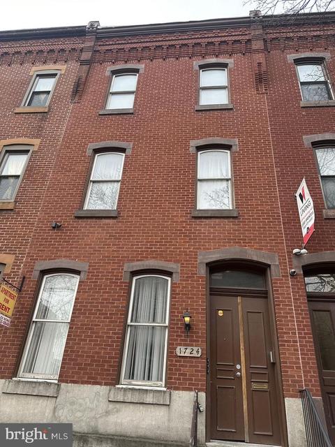 1724 W Diamond St, Philadelphia, PA 19121
