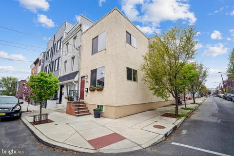 2316 Amber St, Philadelphia, PA 19125
