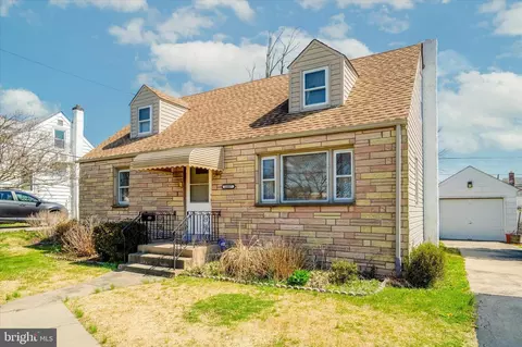11017 Bustleton Ave, Philadelphia, PA 19116