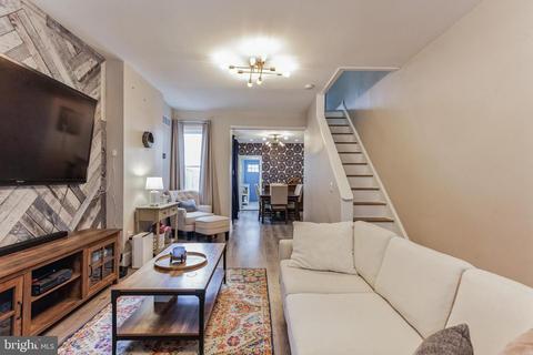 2160 E Sergeant St, Philadelphia, PA 19125