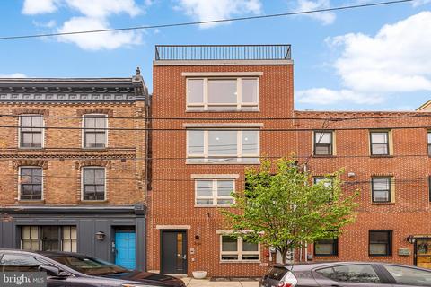 336 Monroe St #C, Philadelphia, PA 19147