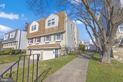 9936 Alicia St, Philadelphia, PA 19115