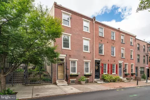 2516 Naudain St, Philadelphia, PA 19146