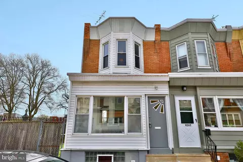 4267 Salmon St, Philadelphia, PA 19137