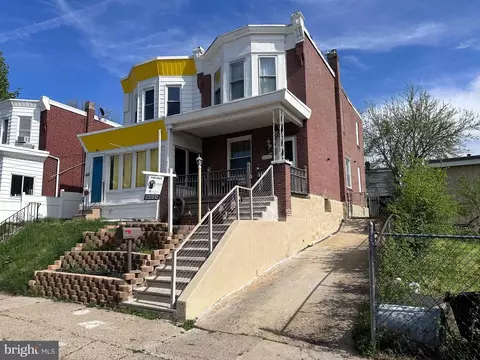 6611 Glenloch St, Philadelphia, PA 19135