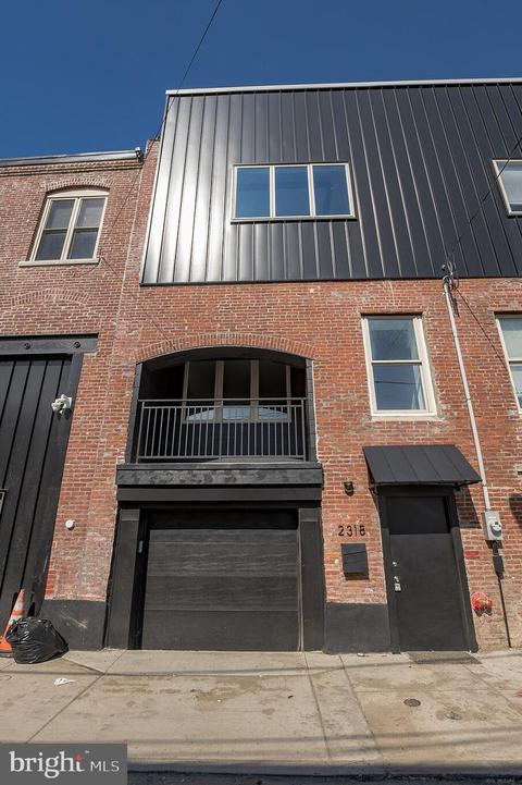 2318 E Cabot St, Philadelphia, PA 19125